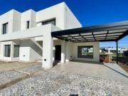 CASA EN PUERTOS DEL LAGO BARRIO RIBERAS EN VENTA A...