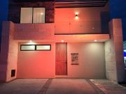 Casa en Punta Coral. Modelo de exhibici?n