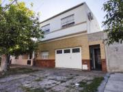 Casa ideal para 3 familias en Ramos Mejia Casa ideal para 3 familias en Ramos Mejia