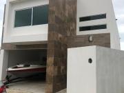 casa en real campestre zona country con alberca