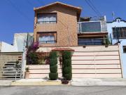 Casa en Real del Valle, tres niveles con salón de juegos...