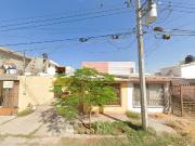 Casa en recuperación bancaria – C. Segunda 429, Los...