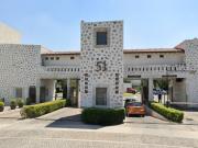 ¡CASA EN RECUPERACIÓN BANCARIA EN AV. BERNARDO QUINTANA...