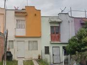 CASA EN RECUPERACIÓN BANCARIA EN CALLE MARTE, PRIVADAS...