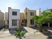 CASA EN RECUPERACION BANCARIA EN GERNERAL ESCOBEDO,...