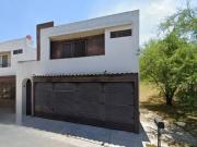 CASA EN RECUPERACIÓN BANCARIA EN PASEO MUNICH 387...