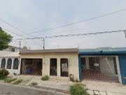 Casa en Recuperación Bancaria Valle Morelos, Monterrey