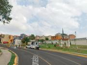 Casa en Remante Bancario con 3 accesorias, Seguridad de...