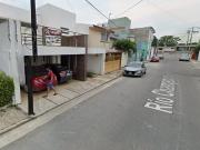 Casa en remate bancario disponible BARRIO DE SANTA ANA,...