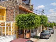 Casa en Remate Bancario en C. Del Avellano, Los...