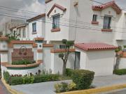 Casa en Remate Bancario en Fraccionamiento Villa del...