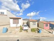 Casa en Remate Bancario en Los Encinos, Ensenada, Baja...