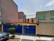 Casa En Remate Bancario En Parque De Cupatitzio, El... Casa En Remate Bancario En Parque De Cupatitzio, El...