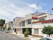 Casa En Remate Bancario En Prolongación Granate 20...