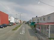 CASA EN REMATE BANCARIO FRACCIONAMIENTO LAS FUENTES,...