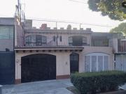 CASA EN REMATE CANAL DE MIRAMONTES COL. EDUCACION ALC....