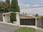 CASA EN REMATE CERCA A CARR. FEDERAL CUERNAVACA EN...