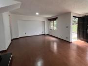 Casa en venta. Circuito Juristas, Cd. Satélite,...