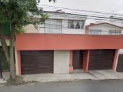 CASA EN REMATE, EN CALZ. DE LAS AGUILAS LOMAS DE GUADALUPE