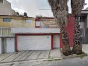 CASA EN REMATE EN COLINAS DEL SUR