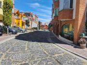 CASA EN REMATE EN FRACC PASEOS DEL AJUSCO A UNAS CALLES...
