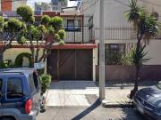 CASA EN REMATE EN IGNACIO ALLENDE 86 EN CLAVERIA...