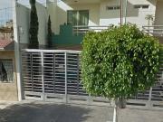 CASA EN REMATE EN ISLA IZARO EN VILLA GUERRERO...