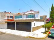 Casa en Remate en Paseos de Taxqueña, FG 1486