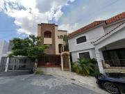 CASA EN REMATE EN PEDREGAL DE LA CASCADA 6873 EN...