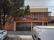 Casa en Remate en Petrolera, FG 1725