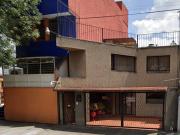 CASA EN REMATE EN POTRERO DE SAN BERNARDINO XOCHIMILCO CDMX