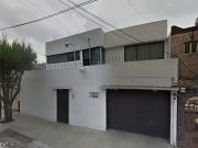 CASA EN REMATE HIPOTECARIO SAN PEDRO ZACATENCO GUSTAVO A...