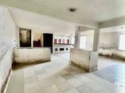 CASA EN REMATE PARA REMODELAR CERCA DE ZONA PLATEADA EN...