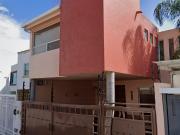 CASA EN REMATE QUERÉTARO MILENIO III SECC