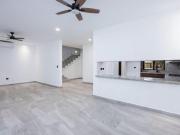 Casa en remodelada en venta en Cabo Norte