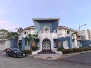 CASA EN RENTA 3