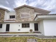 CASA EN RENTA 3 HAB PLAYA CHICA
