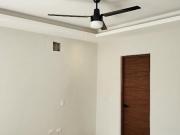 CASA EN RENTA 3 RECAMARAS, VESTIDOR, SALA DE TV, ALBERCA, TE