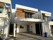 Casa en Renta 3r y 2.5b | Casa Club, Alberca y Gimnasio