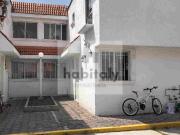 CASA EN RENTA