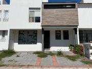 Casa en renta,4 habitaciones a 5 minutos del Técnologico...