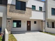 CASA EN RENTA