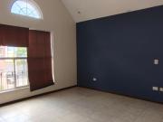 Casa en Renta al Norte en San Patricio en Privado