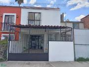 Casa en renta al Poniente en Canteras de San Jose...