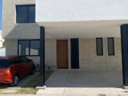 CASA EN RENTA AMARA GRAND