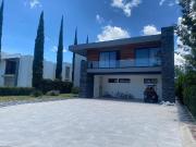 casa en renta amueblada