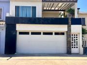 Casa en renta | Amueblada de 2 niveles | San Borja...
