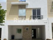 Casa en renta amueblada en Almar Cerritos: 3 recámaras +...