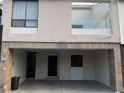 Casa en Renta, amueblada en Fraccionamiento privado, en...