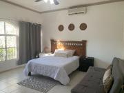 Casa en renta amueblada en Montecristo con paneles solares